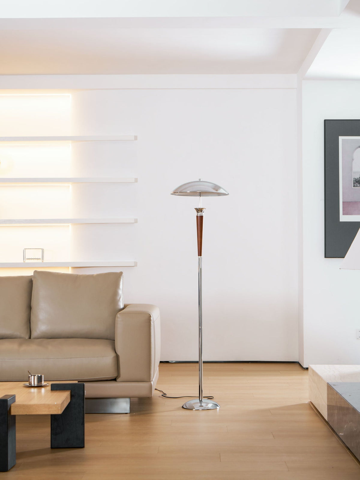 Helmet Floor Lamp Position 26