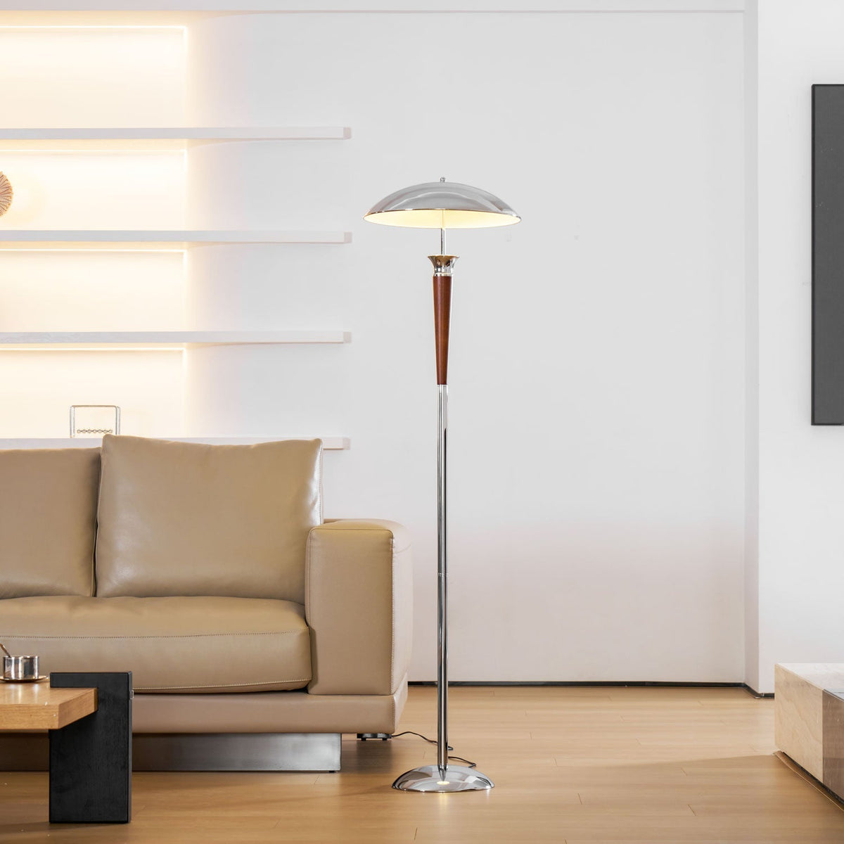 Helmet Floor Lamp Position 22