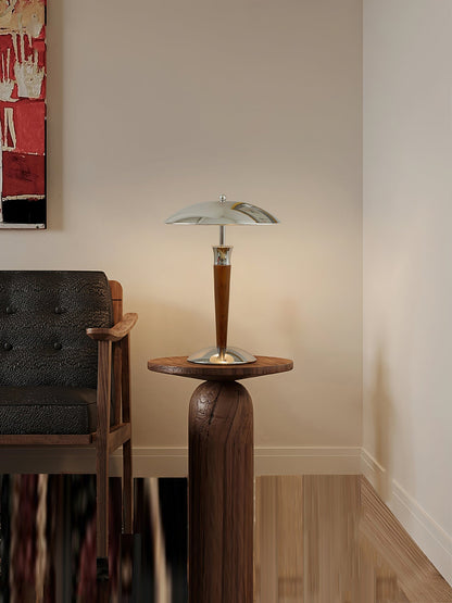 Helmet Floor Lamp Position 18