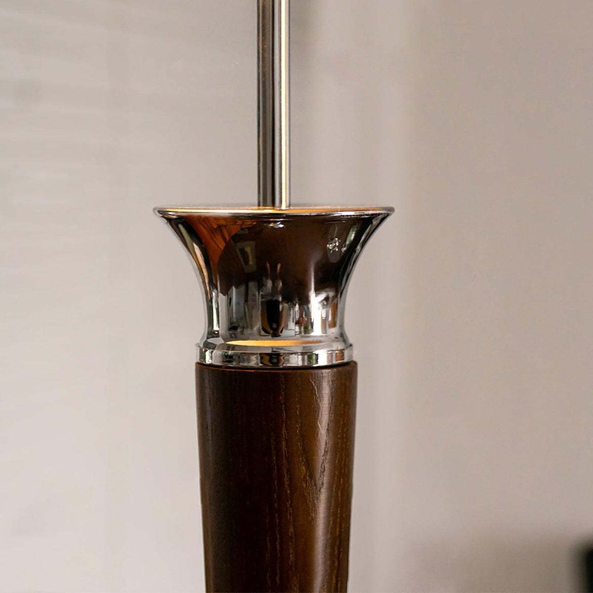 Helmet Floor Lamp Position 15