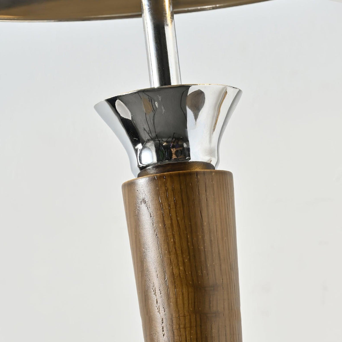 Helmet Floor Lamp Position 16