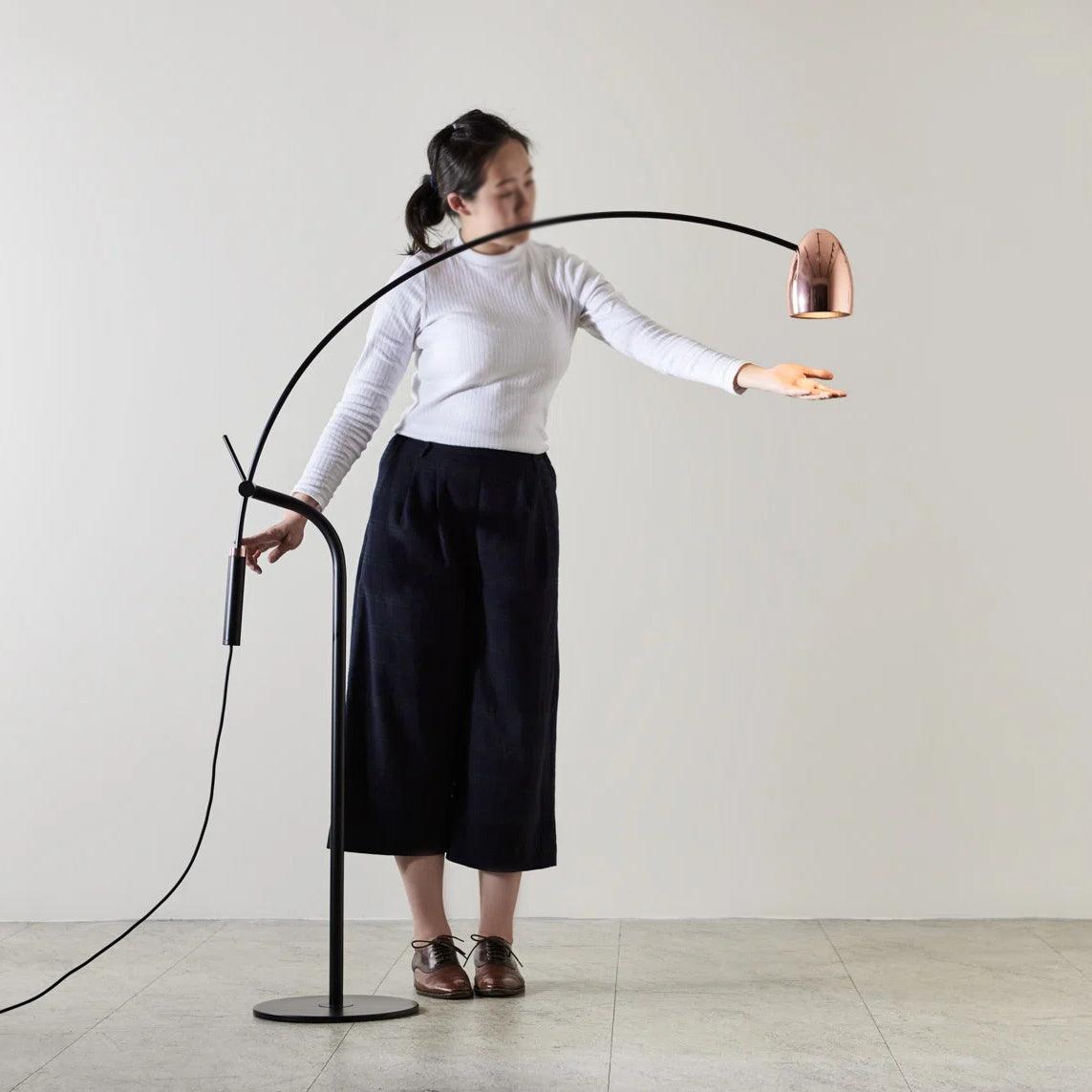 Hercules Floor Lamp Position 12
