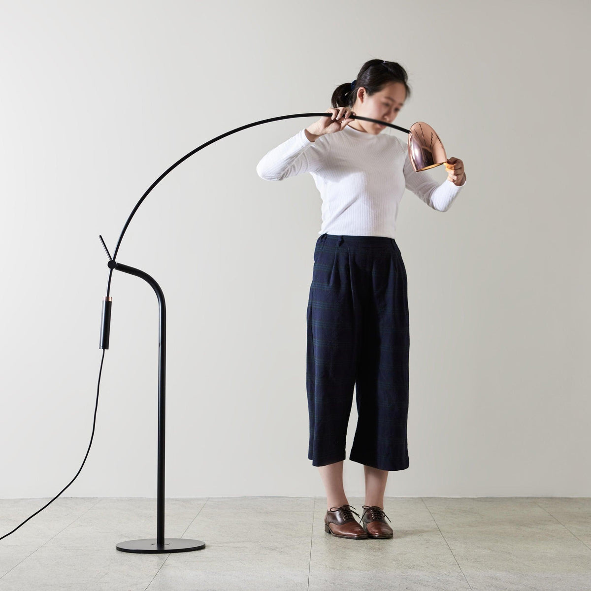 Hercules Floor Lamp Position 14