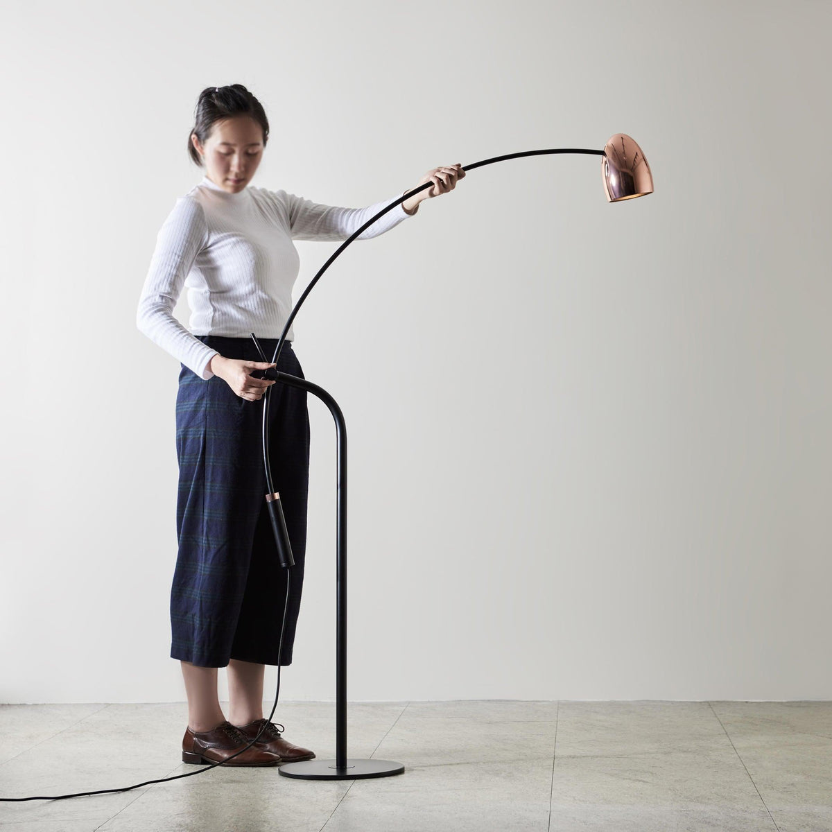 Hercules Floor Lamp Position 15