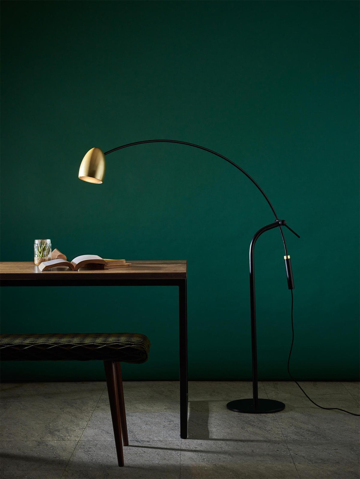 Hercules Floor Lamp Position 18
