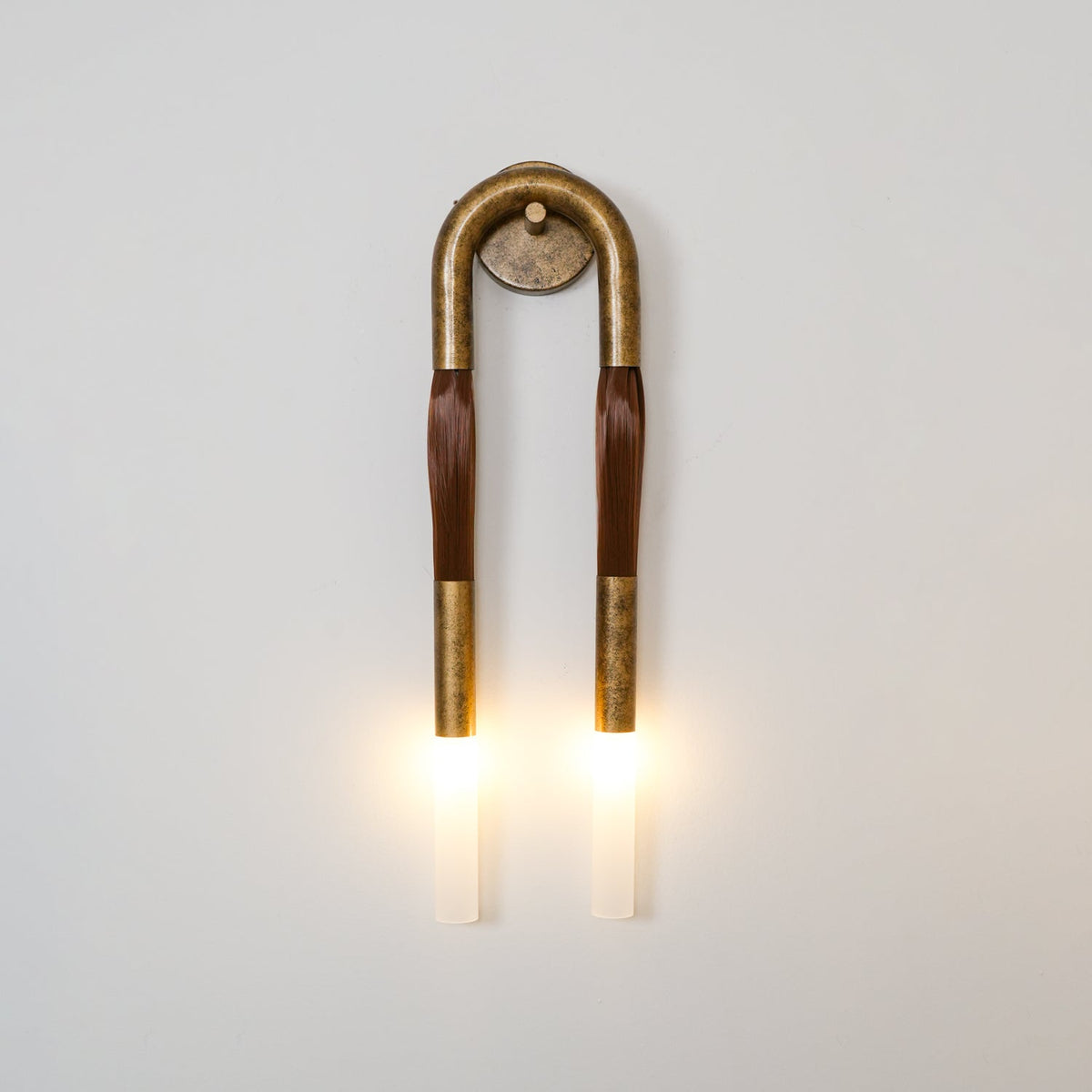 Horsehair Wall Lamp with Adjustable Light — front view