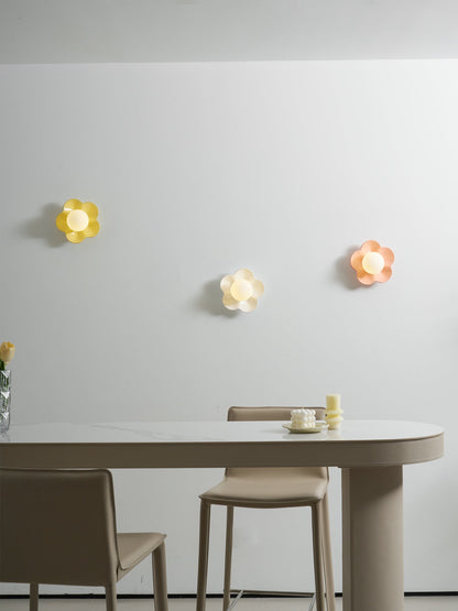 Flower-Shaped Wall Lamp with Adjustable Brightness