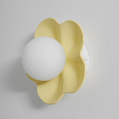 Flower-Shaped Wall Lamp with Adjustable Brightness