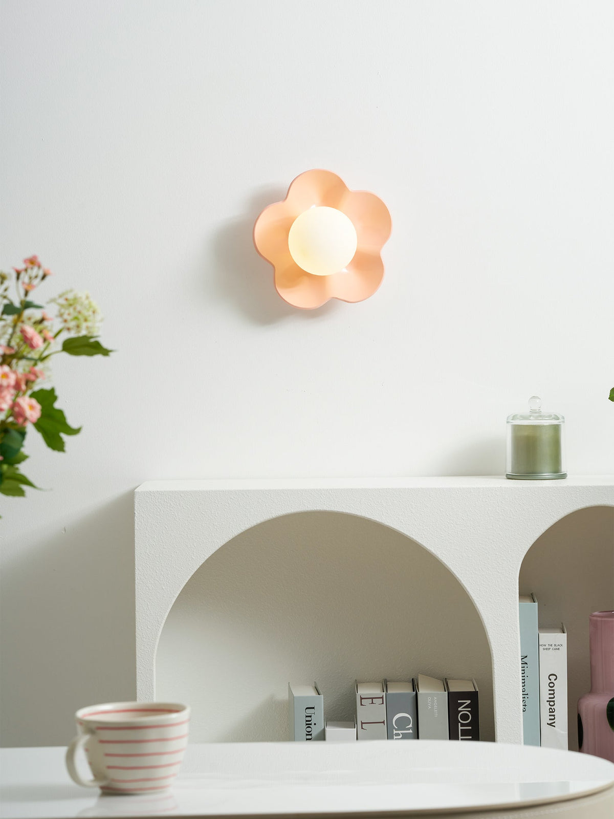 Flower-Shaped Wall Lamp with Adjustable Brightness