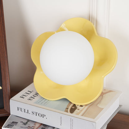 Flower-Shaped Wall Lamp with Adjustable Brightness