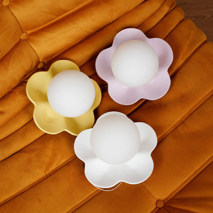 Flower-Shaped Wall Lamp with Adjustable Brightness