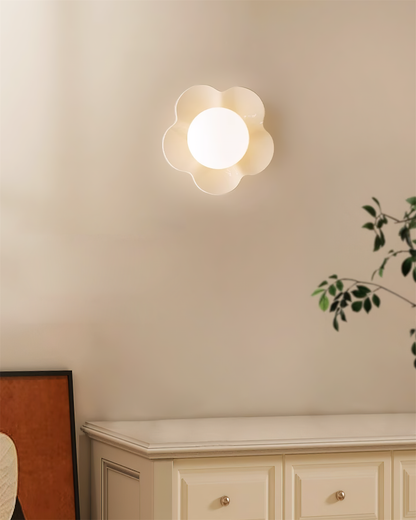 Flower-Shaped Wall Lamp with Adjustable Brightness