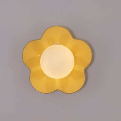 Flower-Shaped Wall Lamp with Adjustable Brightness
