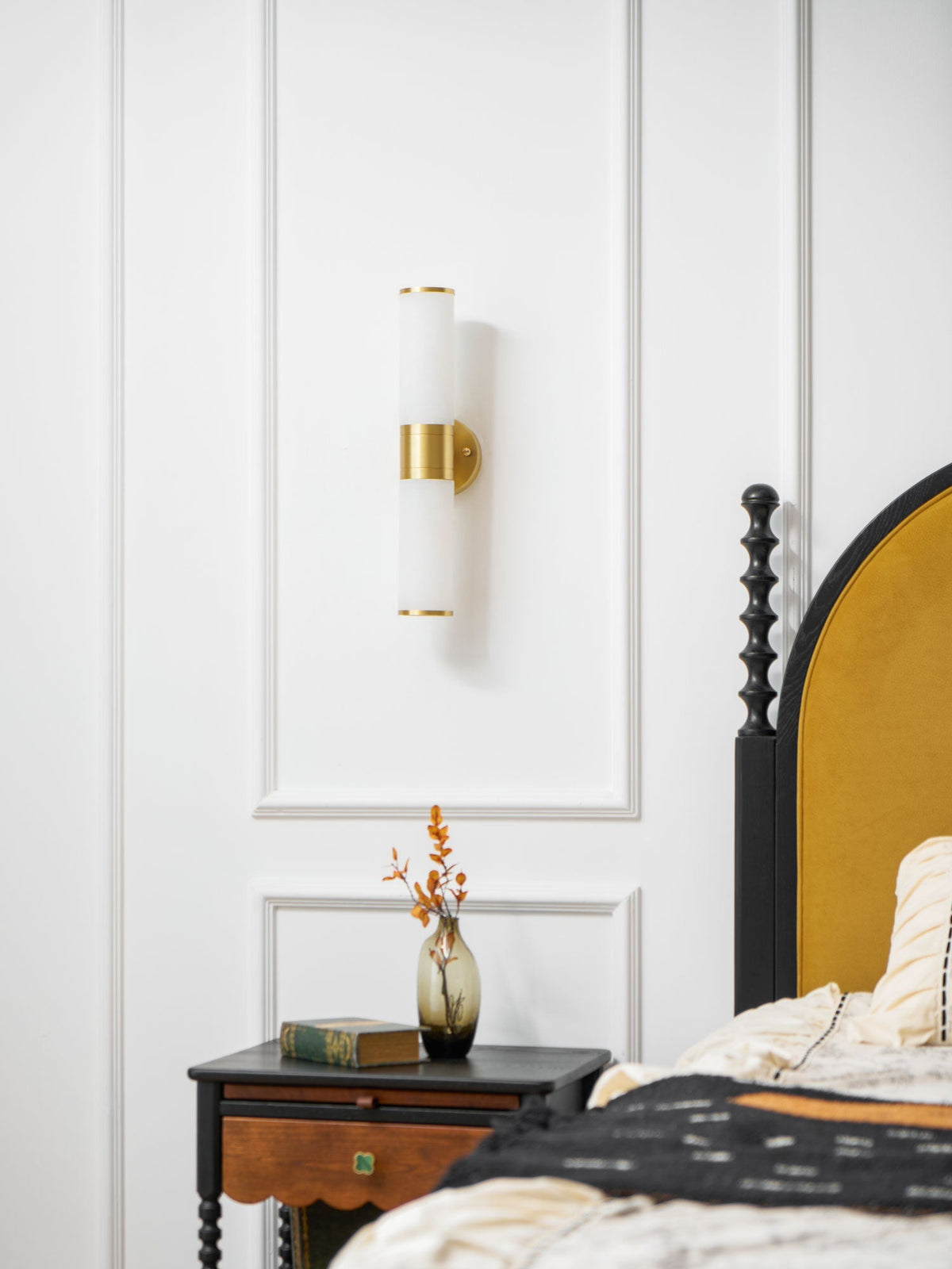 Alabaster Wall Lamp with Soft Glow