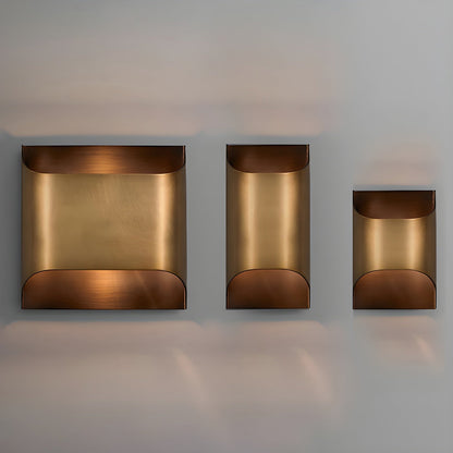 Brass Wall Lamp with Adjustable Light Direction