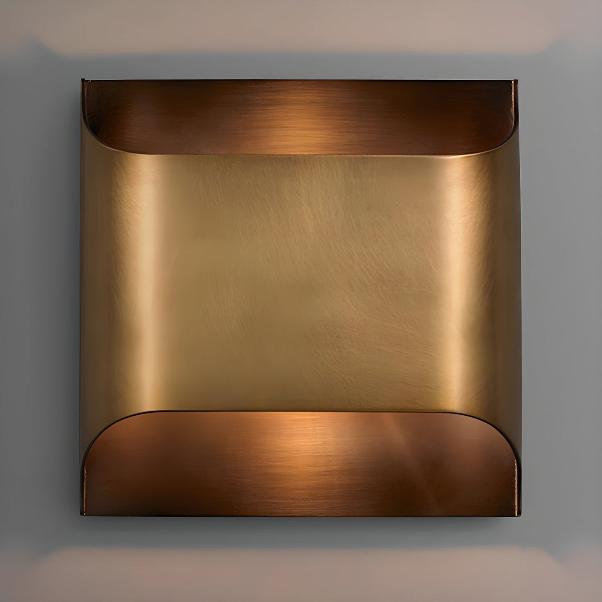 Brass Wall Lamp with Adjustable Light Direction