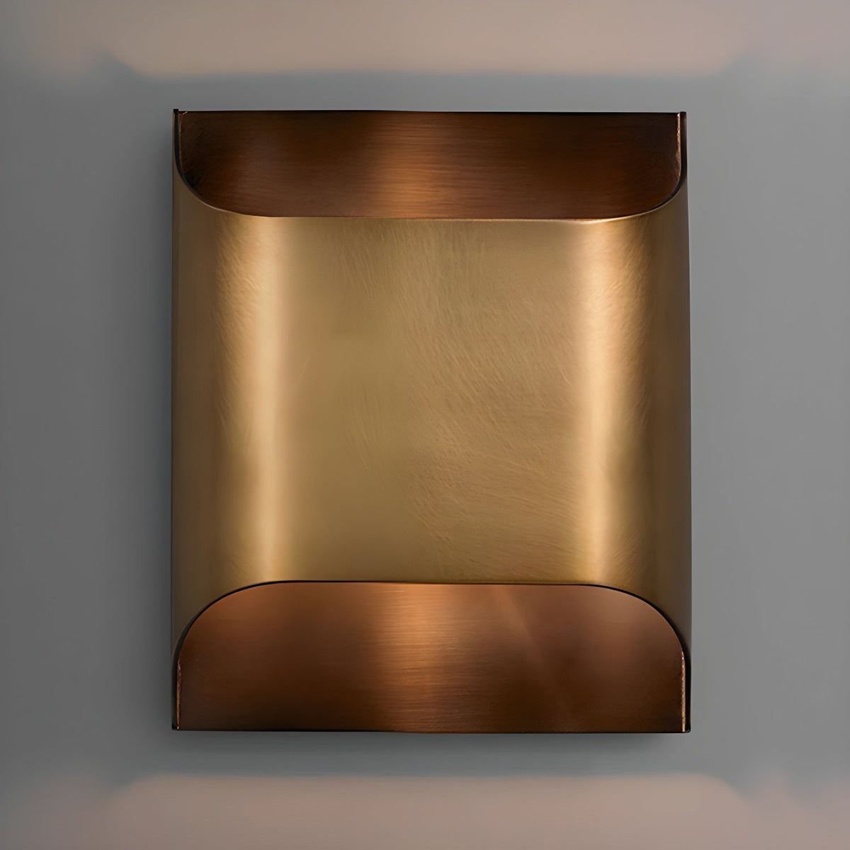 Brass Wall Lamp with Adjustable Light Direction