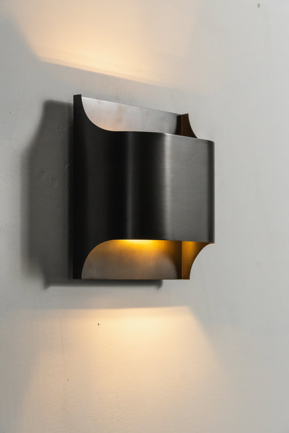 Brass Wall Lamp with Adjustable Light Direction