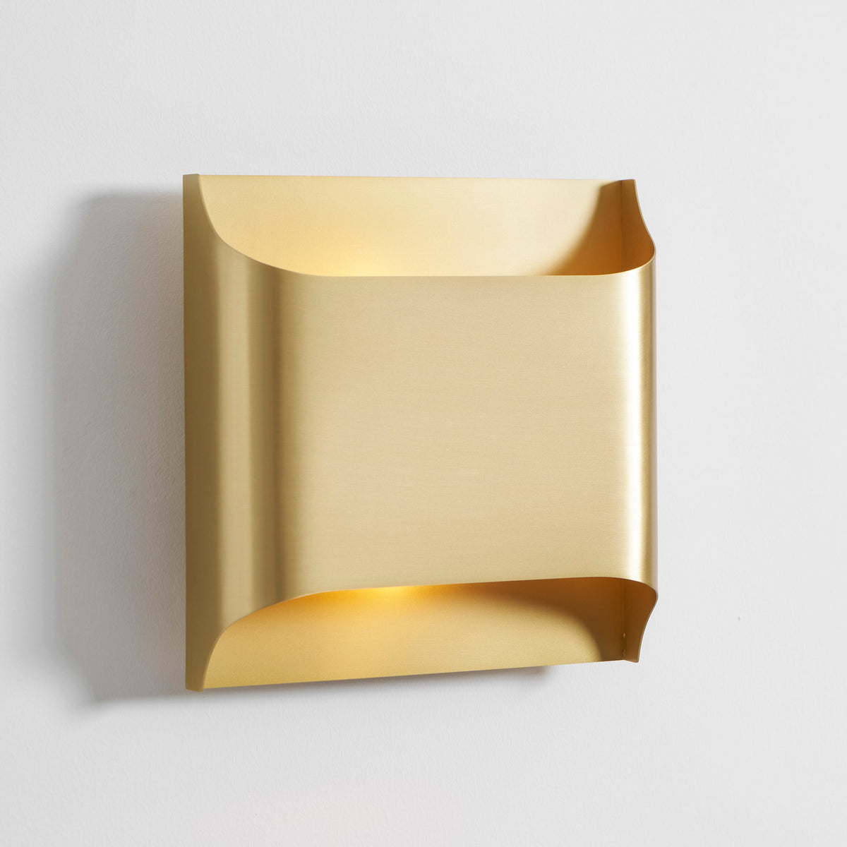 Brass Wall Lamp with Adjustable Light Direction