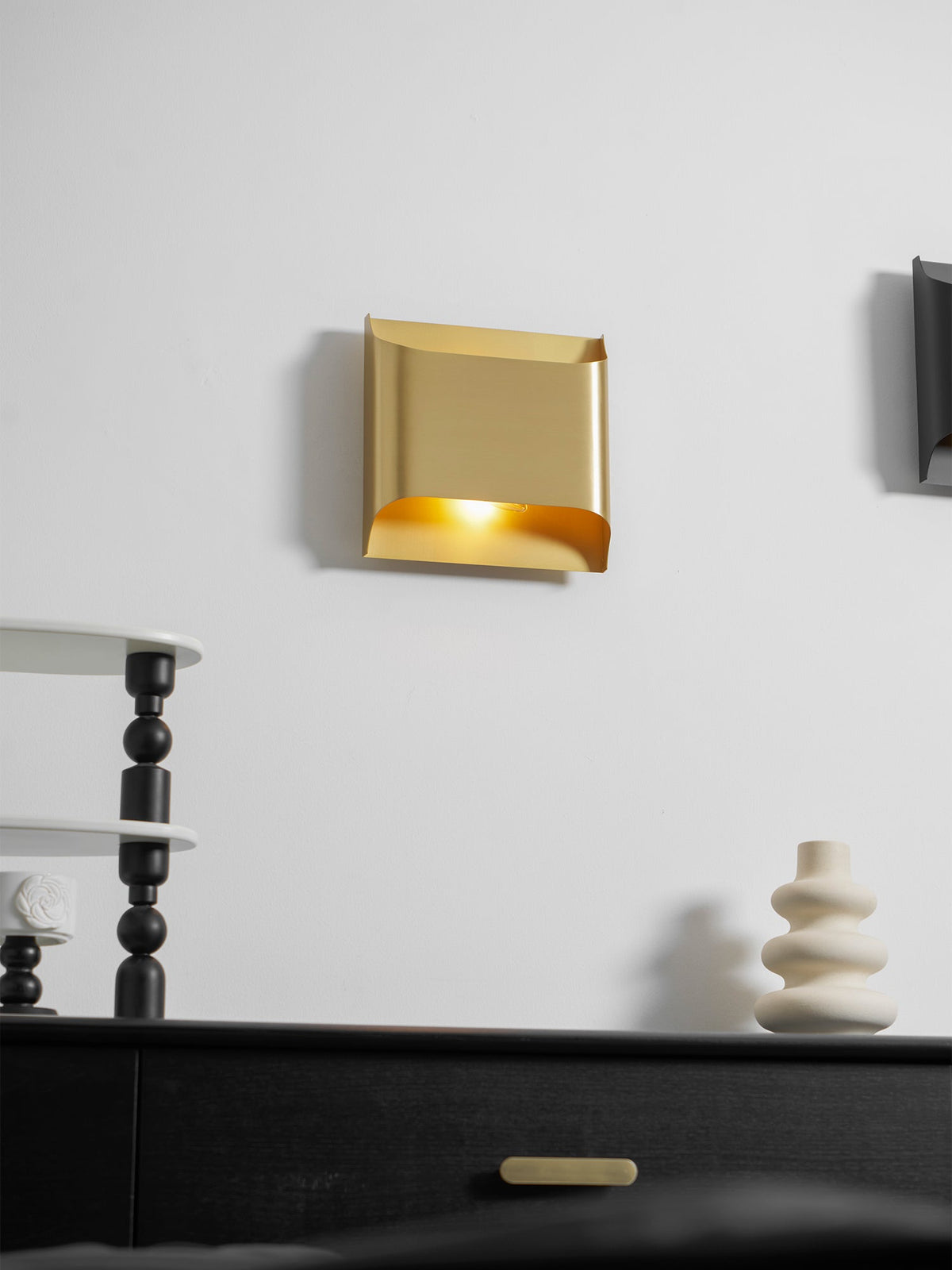 Brass Wall Lamp with Adjustable Light Direction