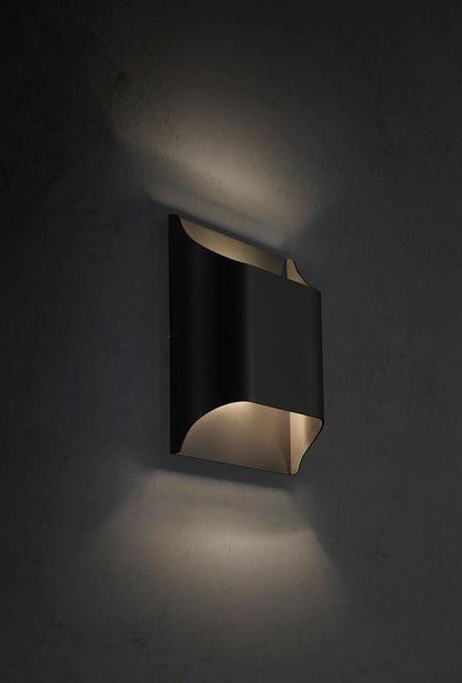 Brass Wall Lamp with Adjustable Light Direction