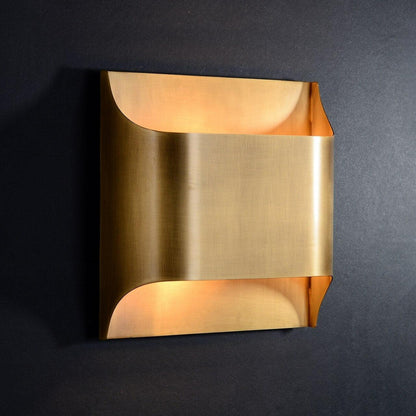 Brass Wall Lamp with Adjustable Light Direction
