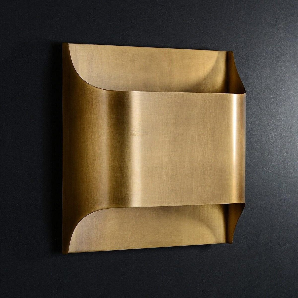 Brass Wall Lamp with Adjustable Light Direction