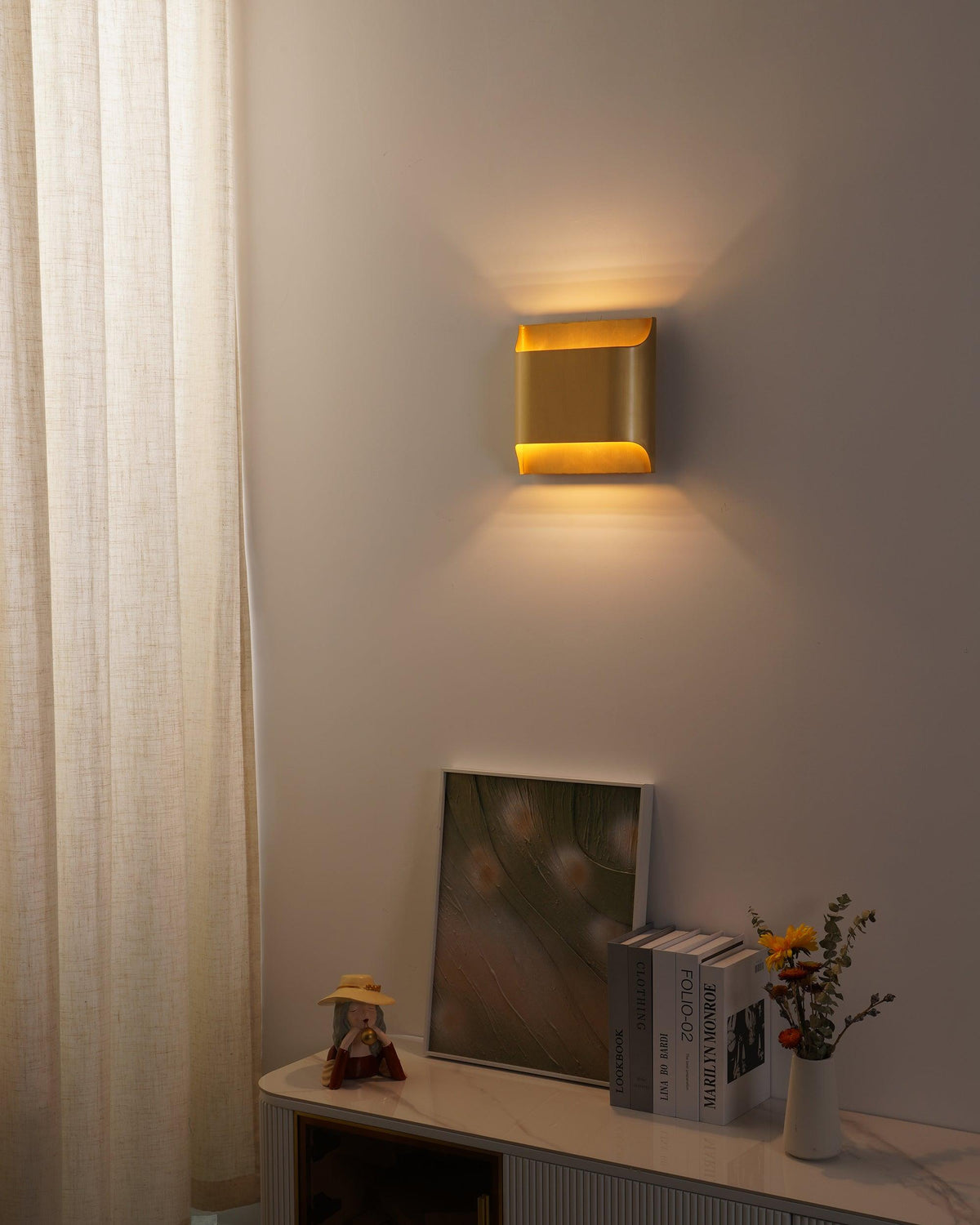 Brass Wall Lamp with Adjustable Light Direction