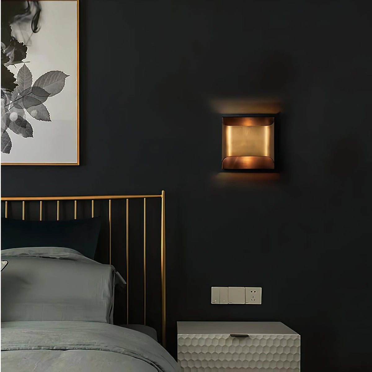 Brass Wall Lamp with Adjustable Light Direction