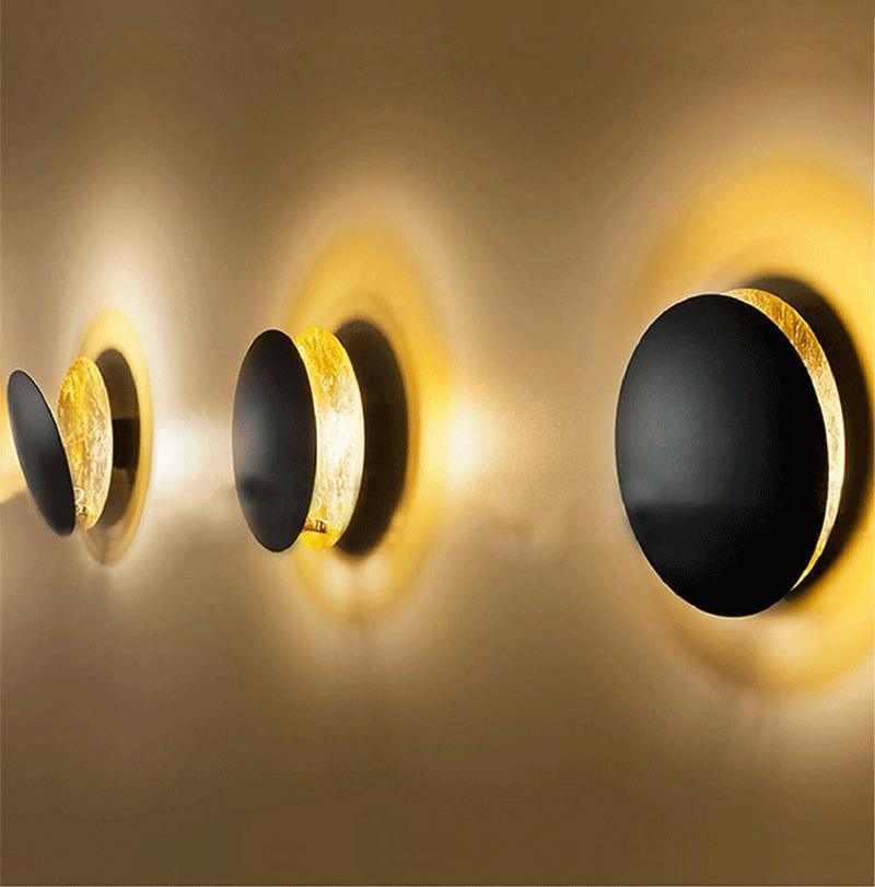 Modern Wall Lamp with Adjustable Angle