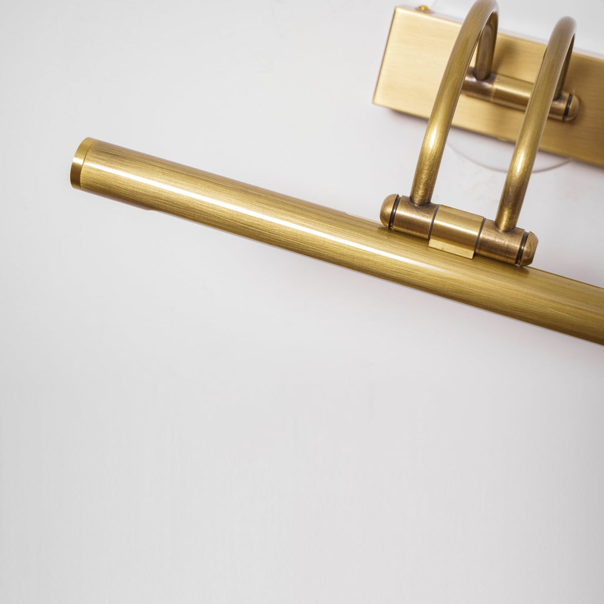 Sleek Linear Vanity Wall Light, Energy-Efficient
