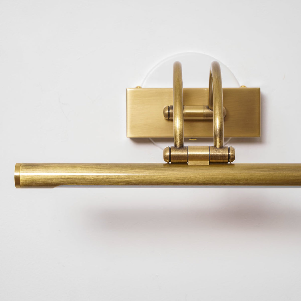 Sleek Linear Vanity Wall Light, Energy-Efficient