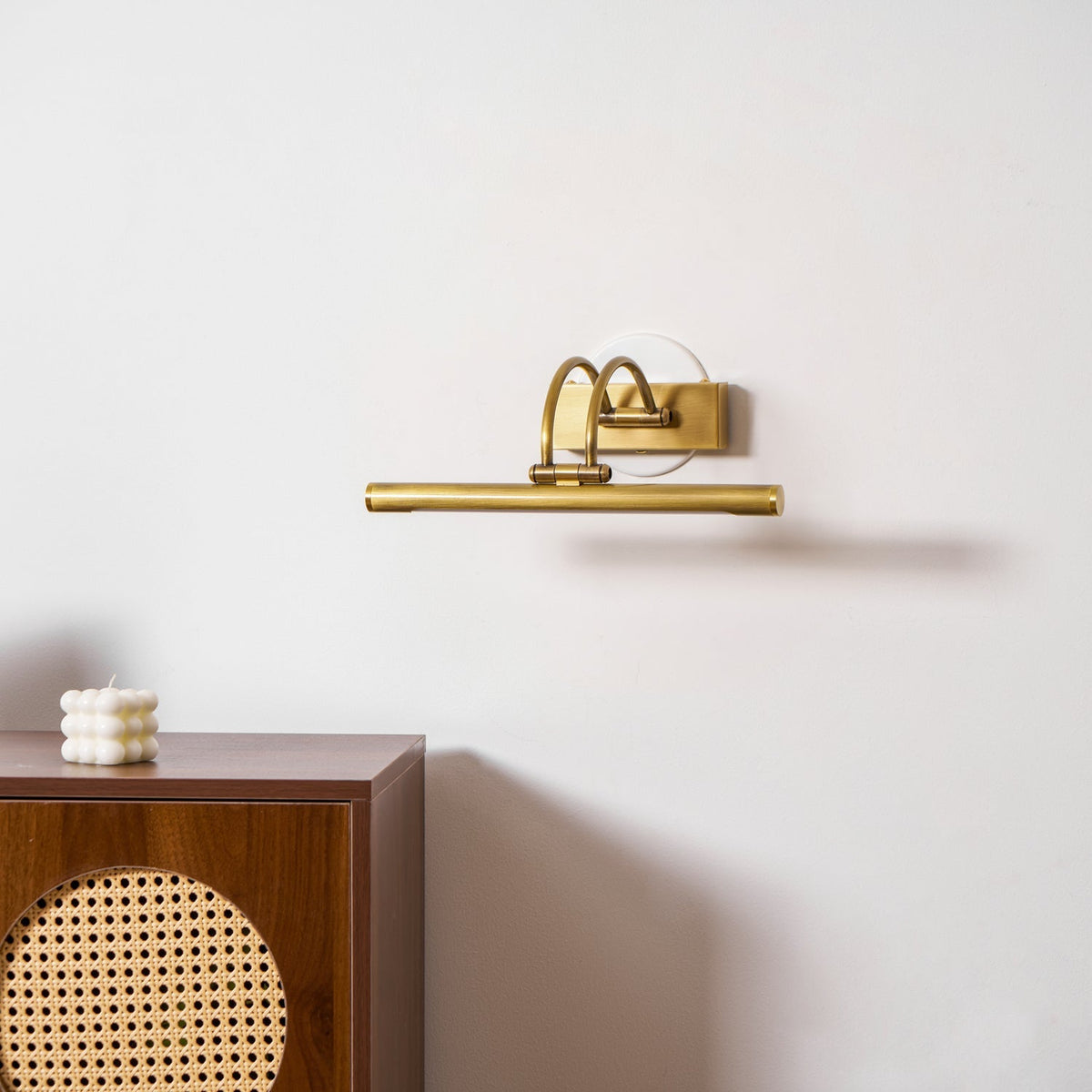 Sleek Linear Vanity Wall Light, Energy-Efficient