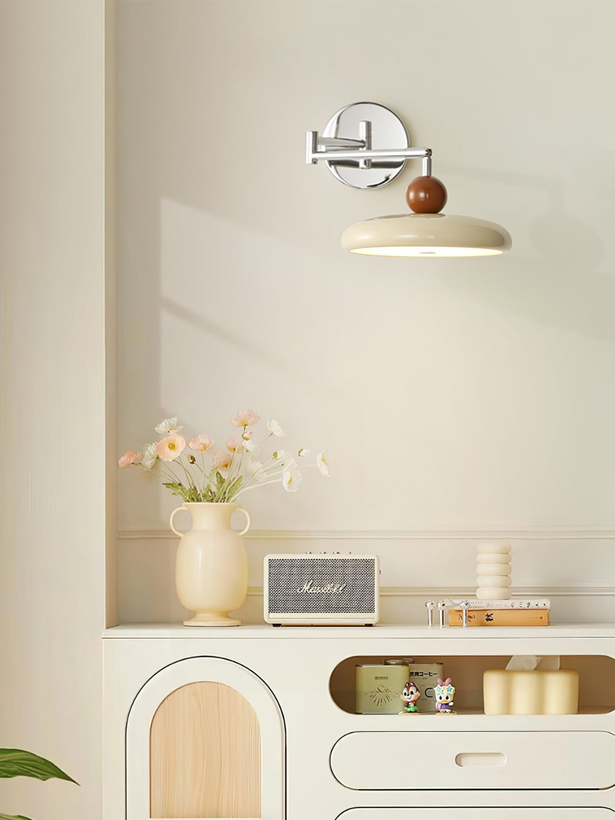 Plug-In Wall Lamp with Adjustable Brightness