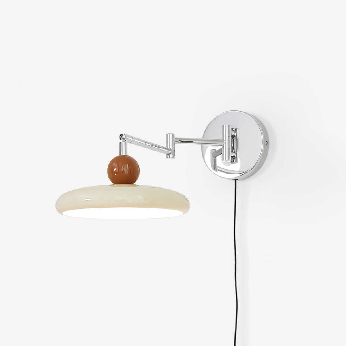 Plug-In Wall Lamp with Adjustable Brightness — detail view