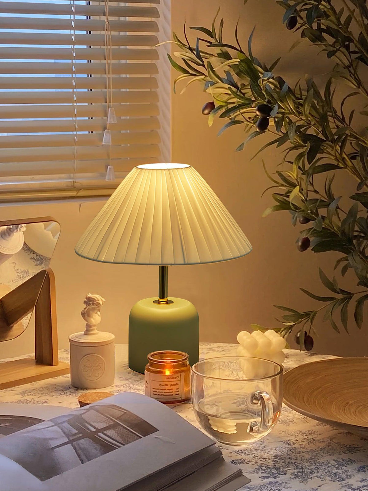 Table Lamp with Adjustable Brightness and USB Port