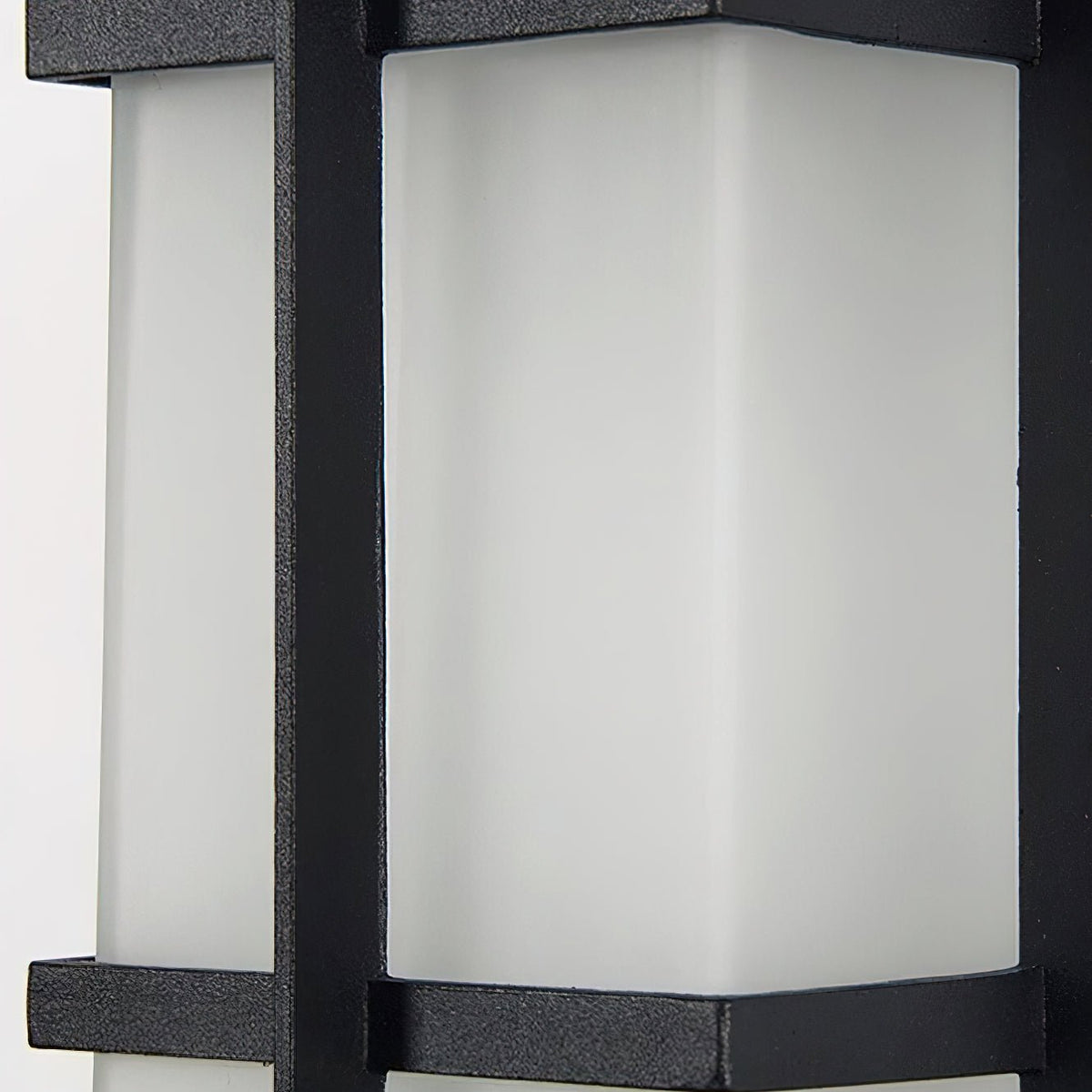 Outdoor Wall Lantern, Weather-Resistant Design