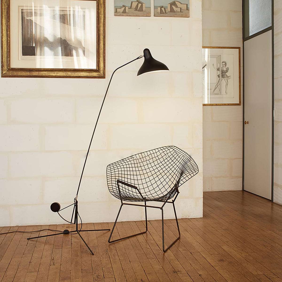 Mantis Arm Floor Lamp Position 14