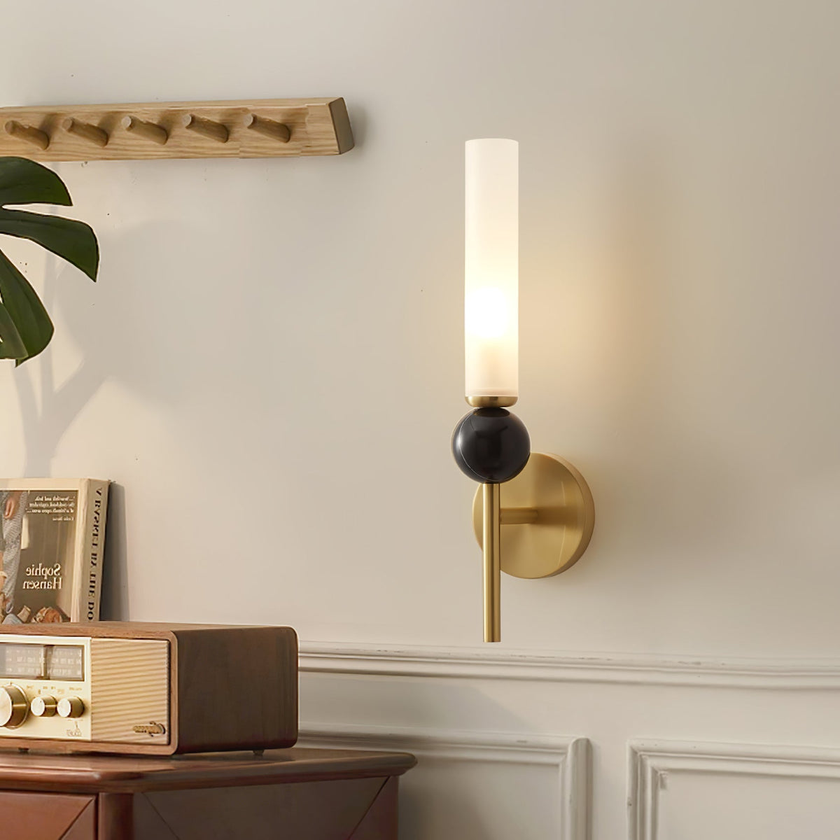 Marble Vertical Wall Lamp with Adjustable Brightness
