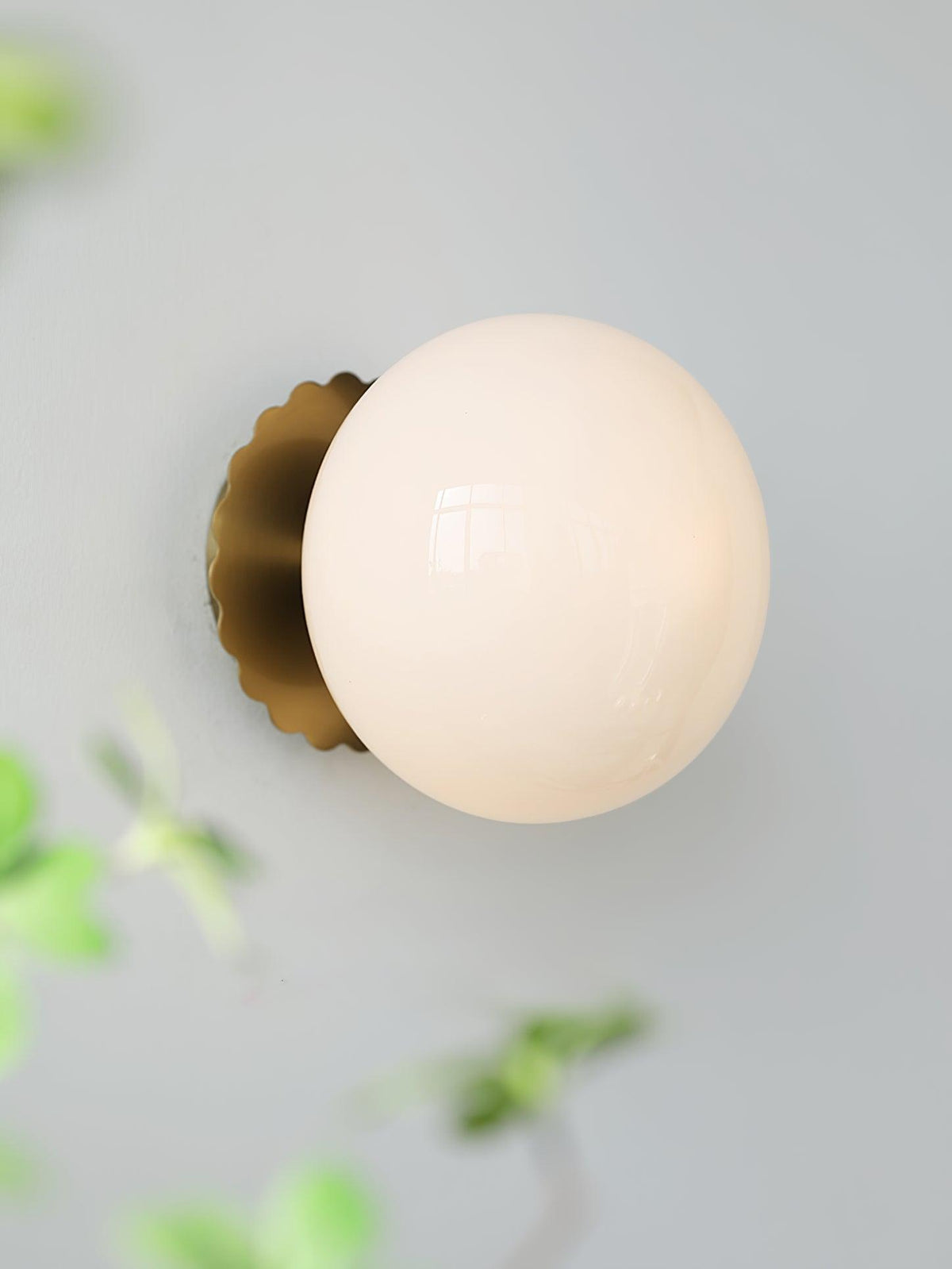 Marshmallow-Shaped Wall Sconce, Adjustable Brightness