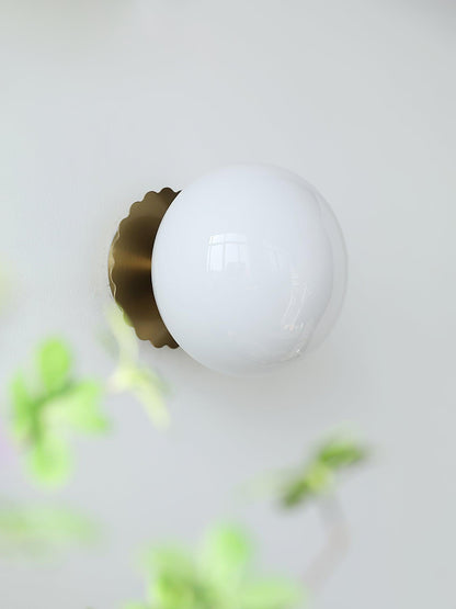 Marshmallow-Shaped Wall Sconce, Adjustable Brightness