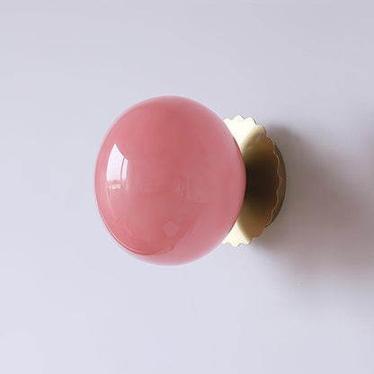 Marshmallow-Shaped Wall Sconce, Adjustable Brightness — detail view