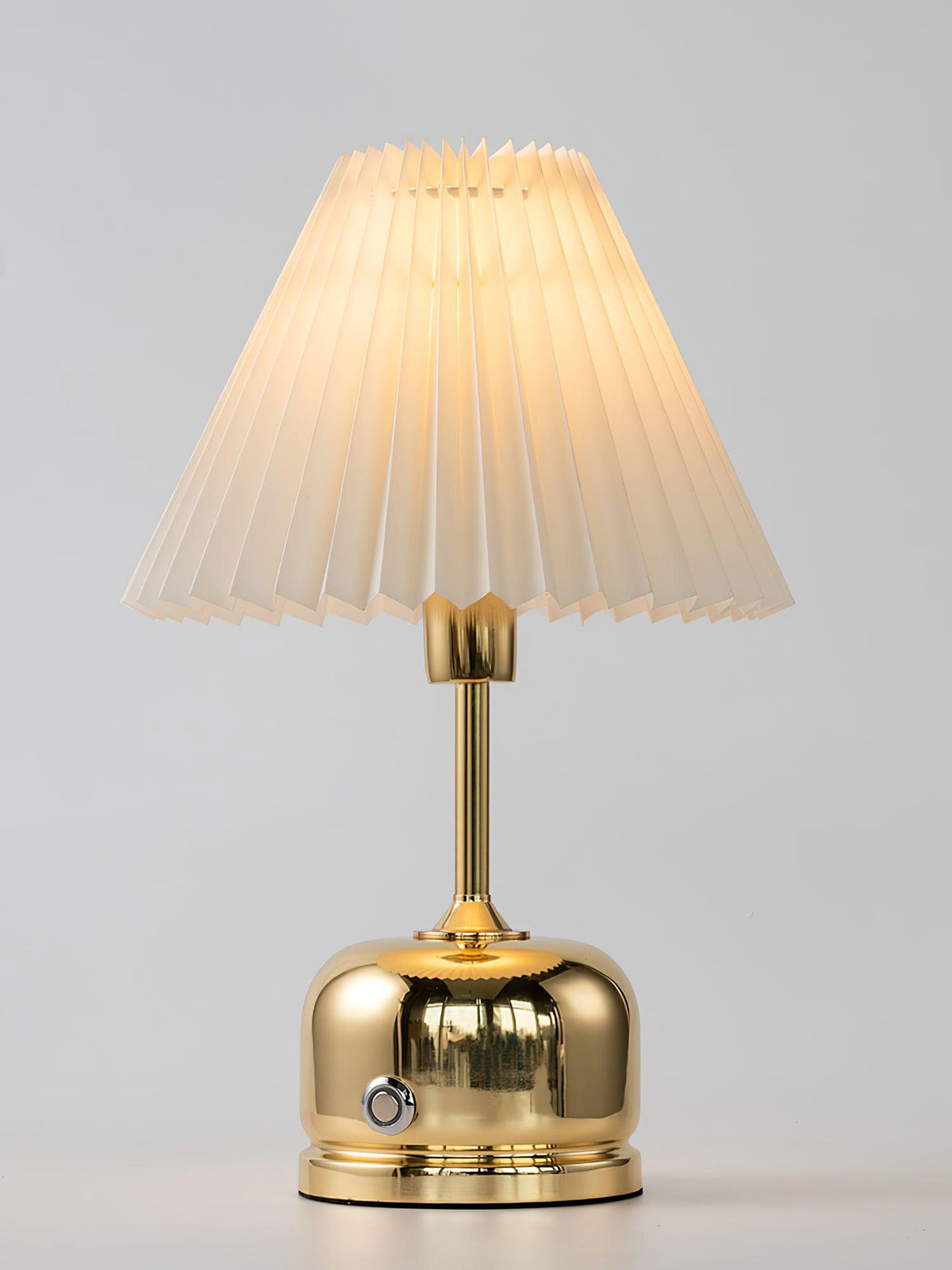 Antique Metal Table Lamp with Adjustable Brightness