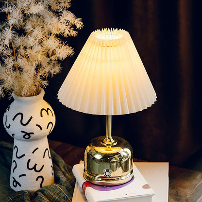 Antique Metal Table Lamp with Adjustable Brightness — detail view