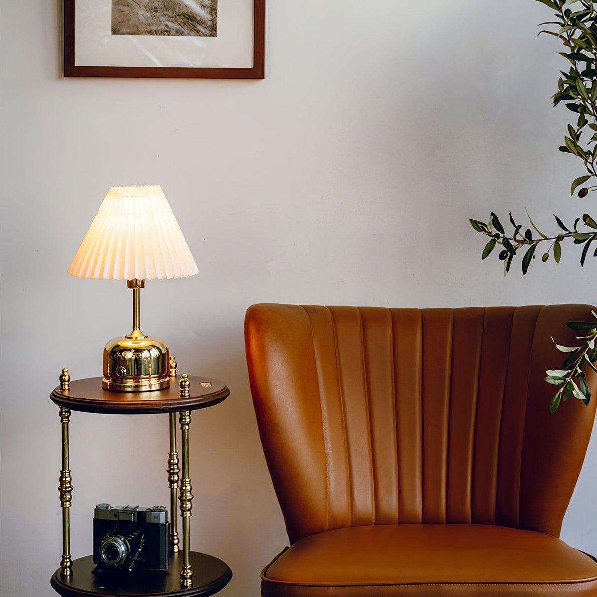 Antique Metal Table Lamp with Adjustable Brightness — front view