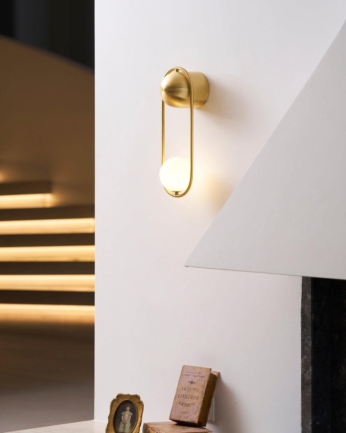 Wall Lamp with Adjustable Brightness