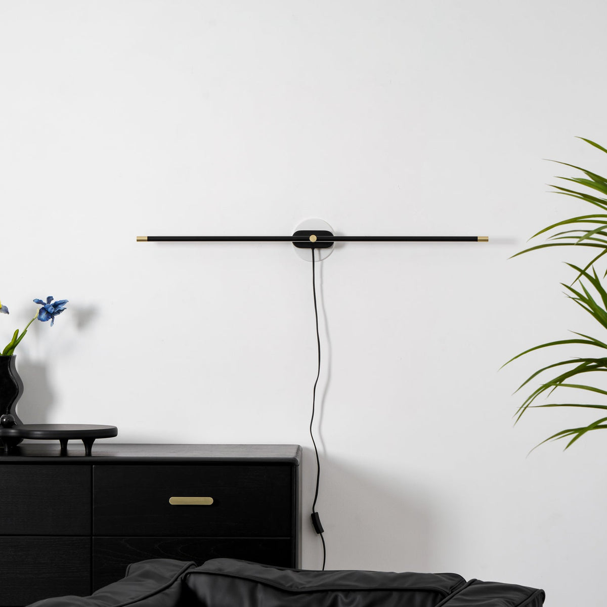 Minimalist Linear Wall Lamp, Dimmable LED