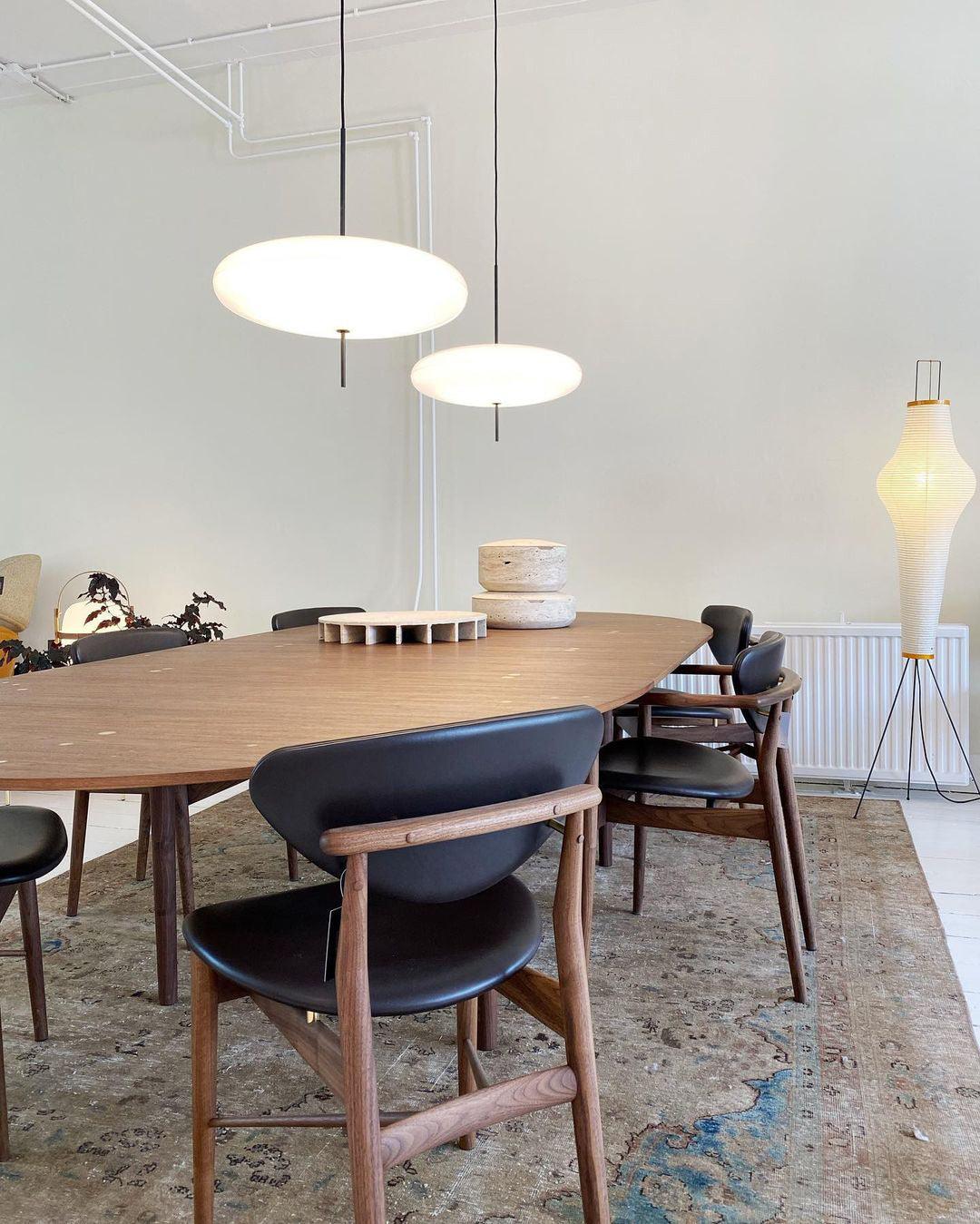 Opal Disc Suspension Lamp Position 38