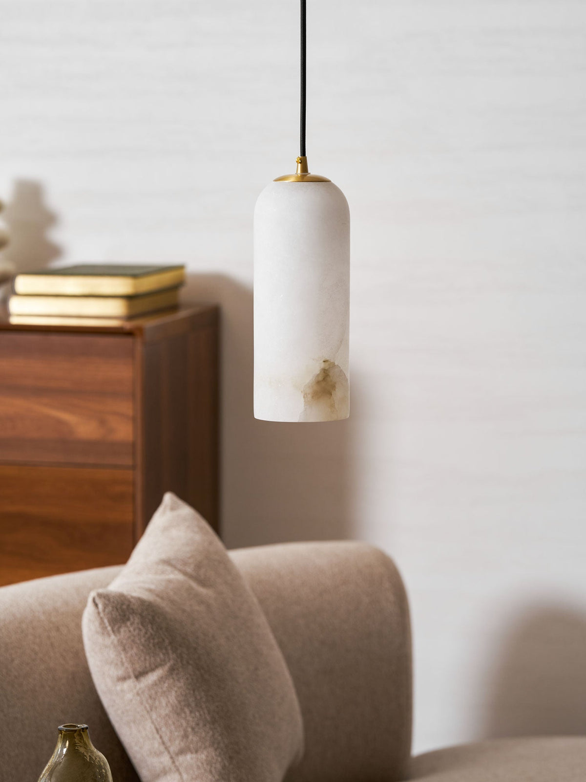 Monty  Alabaster Pendant Lamp Position 35