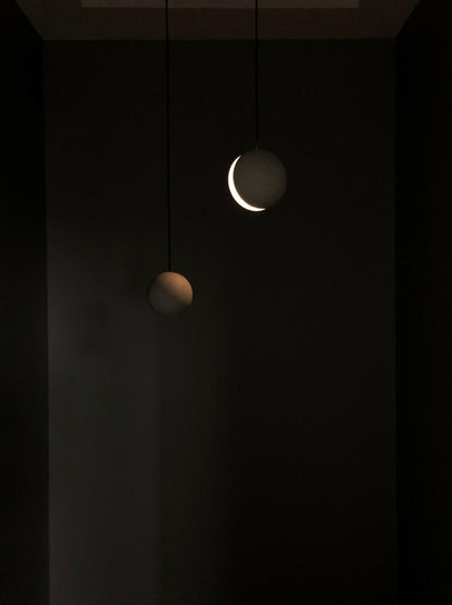 Moon Concrete Pendant Lamp Position 30